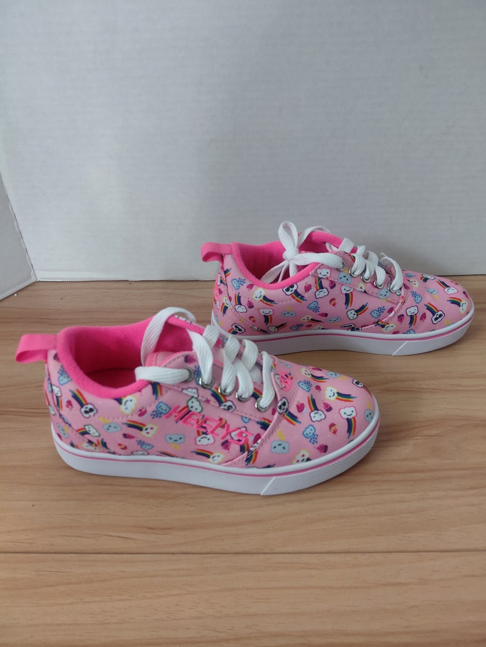 Heelys Pink Patterned Kids Sneakers with White Laces
